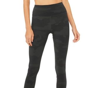 Brand New w/ Tags - ALO High-Waist Camo Legging